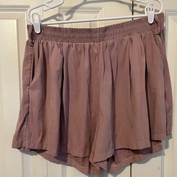 2X Fashion Nova Curve Shorts Set - Picture 3 of 4